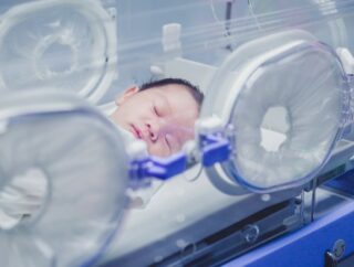 Wrodzona infekcja cytomegalowirusowa u niemowląt – objawy i leczenie
